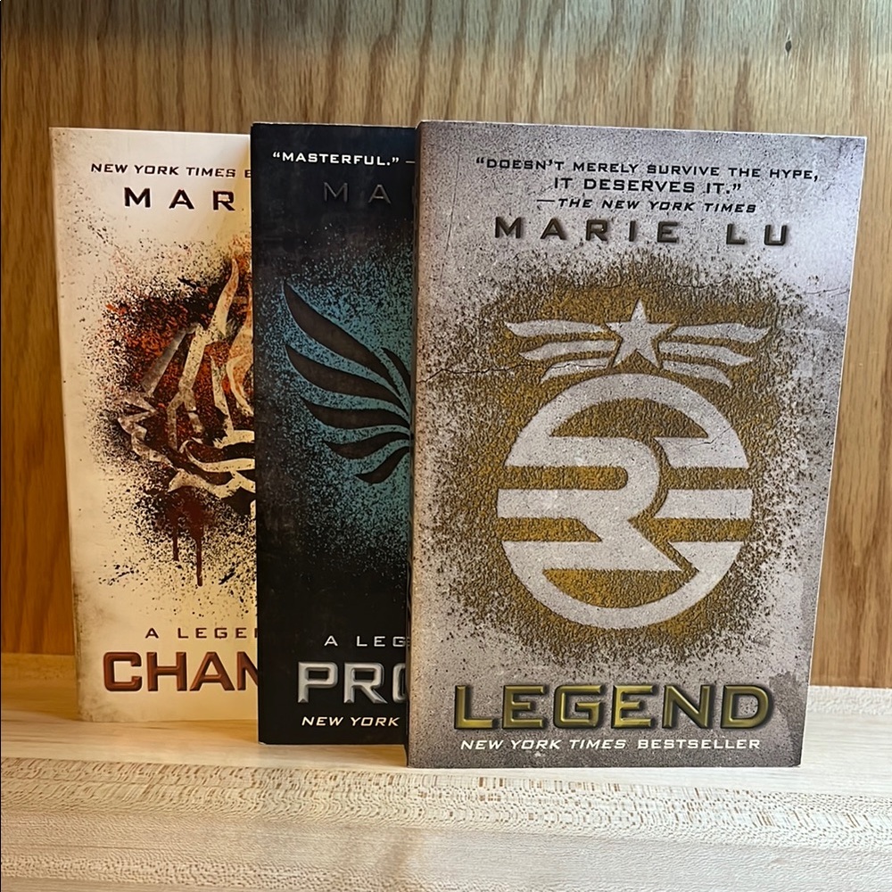 Legend Trilogy by Marie Lu BUNDLE